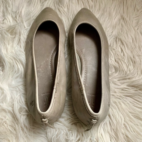 Frye Regina Pointed Toe Leather Flats Size 8 Women’s - Picture 6 of 13